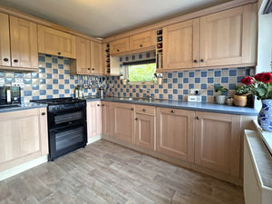 Photo 9- click for photo gallery